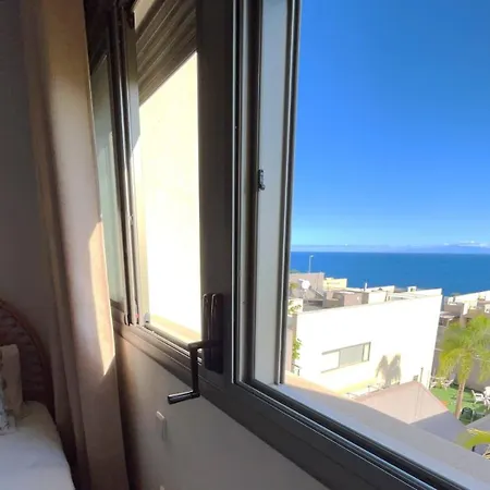 וילה Fenix Premium